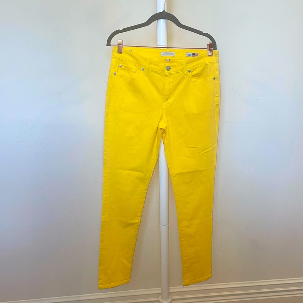 Vizcaino skinny ankle length yellow jeans